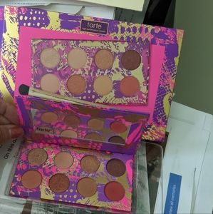 Tarte 8 pan eye shadow